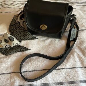Vintage Coach Black Leather Crossbody Bag